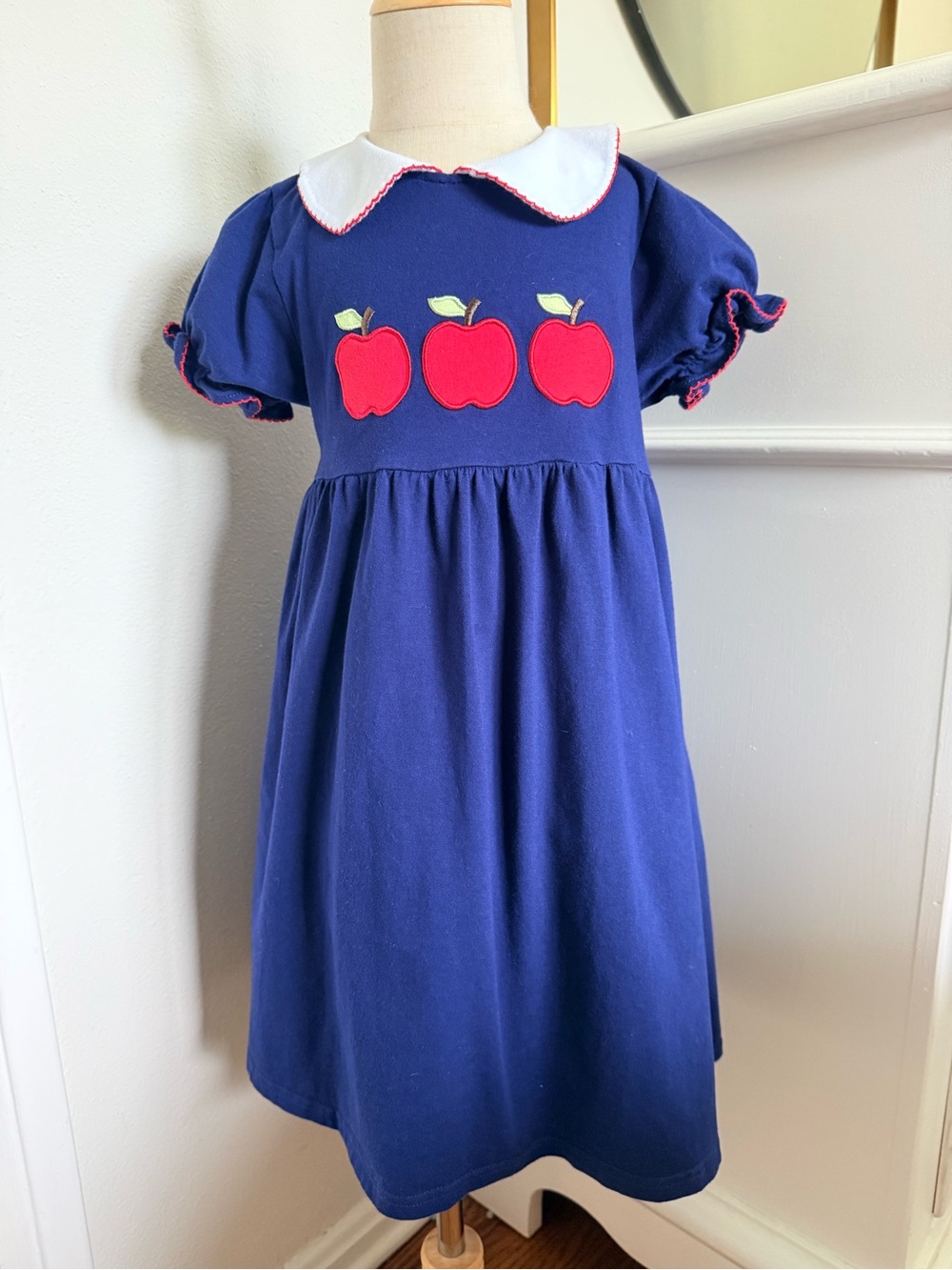 Stitchy Fish Girls Size 7 Navy Apple Applique Peter Pan Collar Dress School